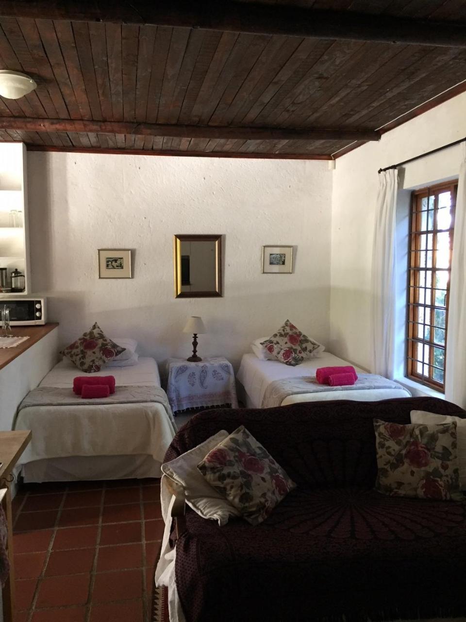 Haven Of Peace And Garden Cottage 허머너스 외부 사진